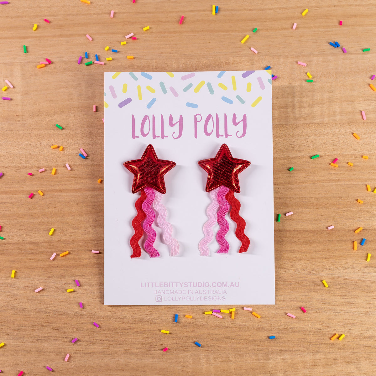 Red Stars with Streamers Studs