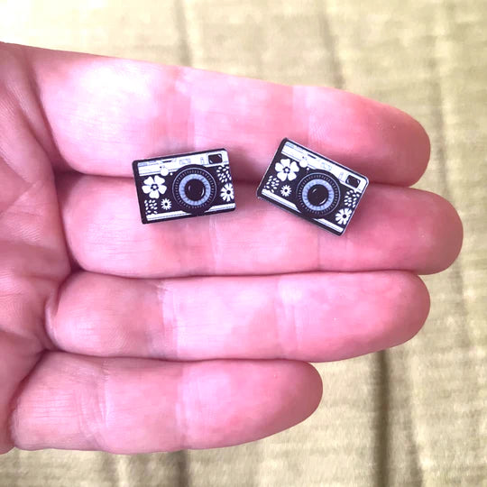 Smyle Designs | Camera Studs