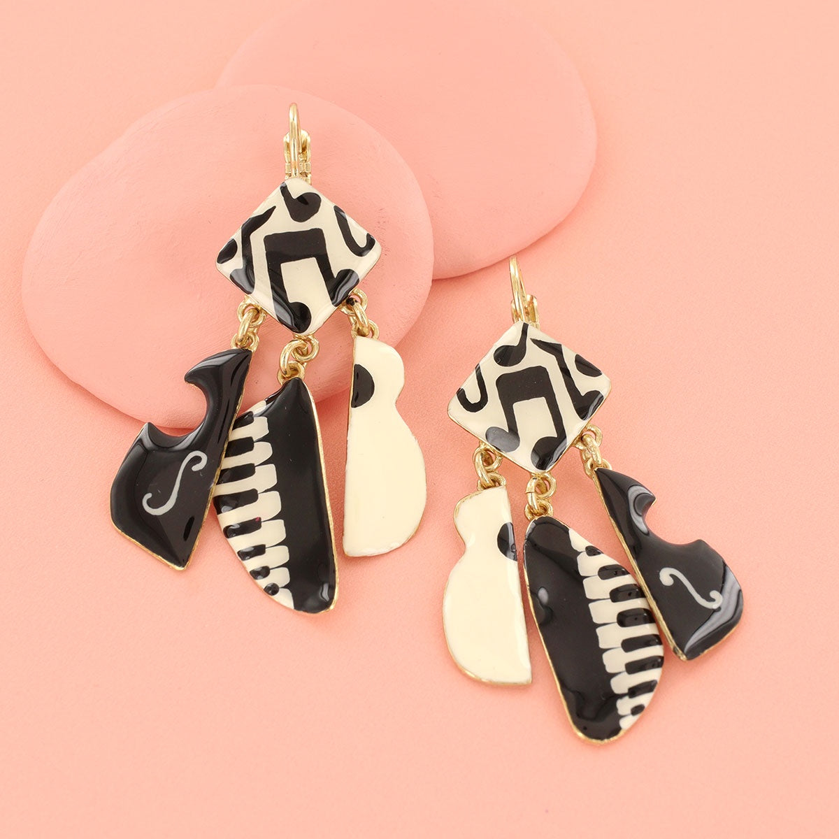 Lever back earrings fantaisie - Music - 05746