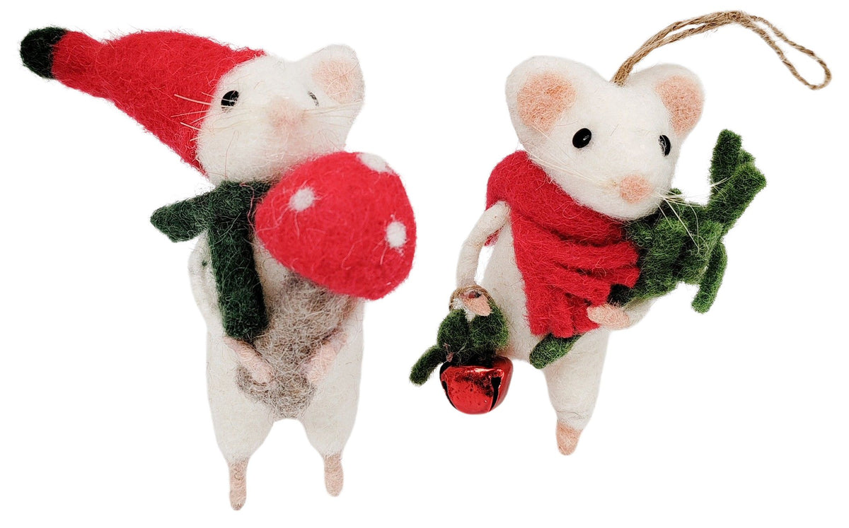 Urban | Snowy Christmas Mouse Holding Toadstool Or Tree