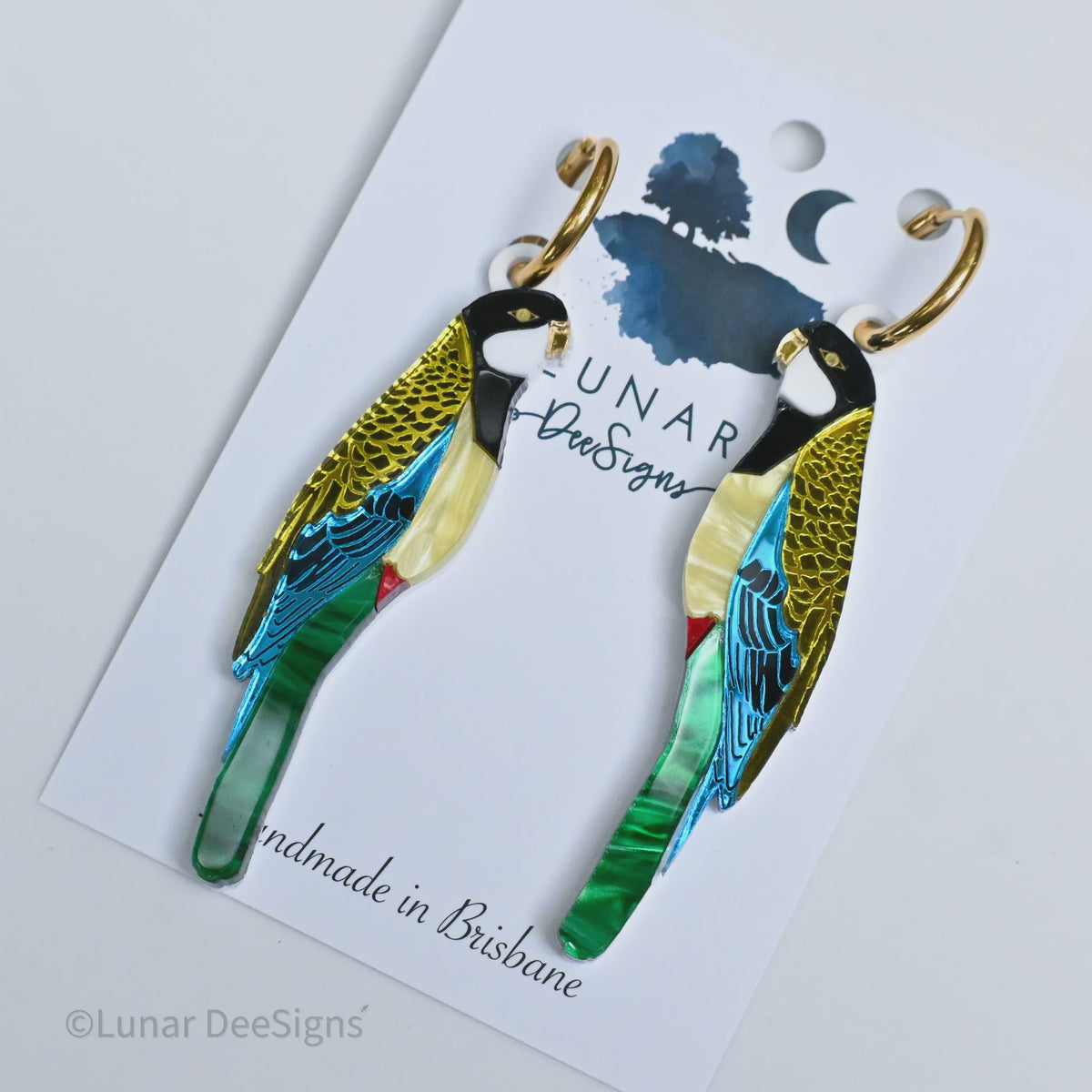Lunar Dee | Natalie the Northern Rosella