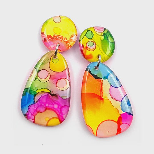 Blossom & Cat | 18 Ink + Resin Earring · Bonnie