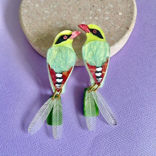 Salvation | Green Magpie
