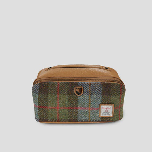 Islander | Toiletry Bag - Chestnut-Blue Tartan