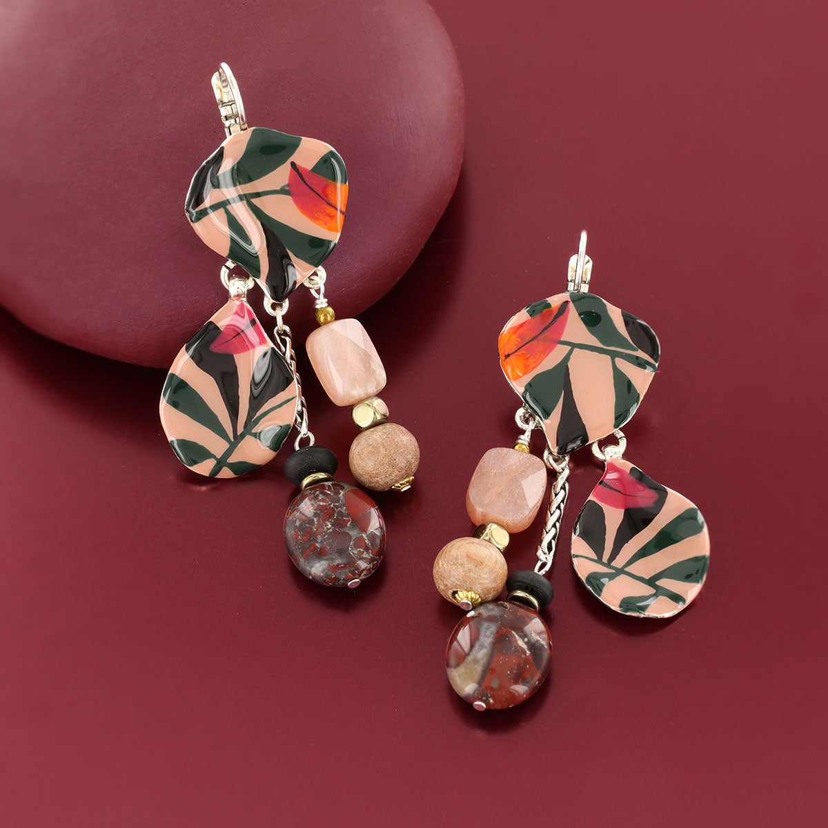 02712- Lever back earrings fantaisie  Amazone