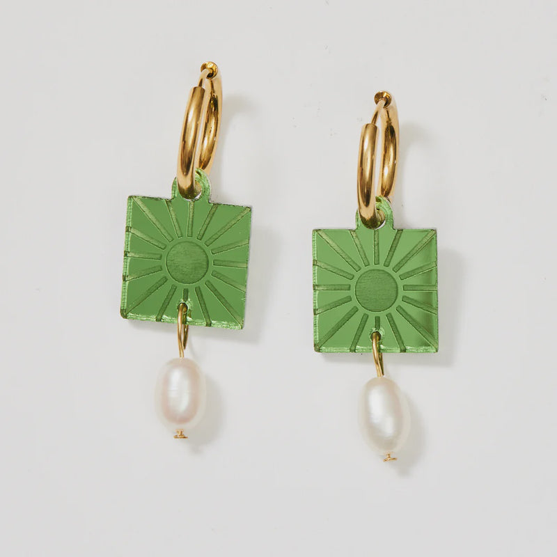 Martha Jean | Rise + Pearl Earrings - Fern