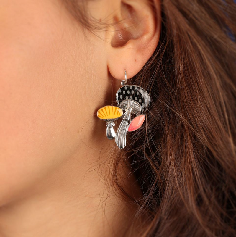 Taratata Lever Back Earrings | Fantaisie - Sweet Dream