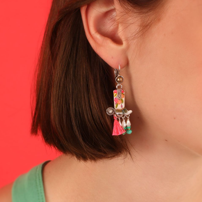 Taratata Lever Back Earrings | Fantaisie - Tequila - Boots