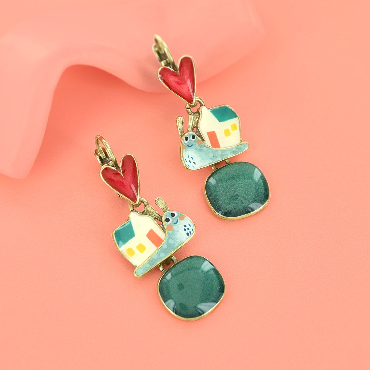 04718- Lever back earrings fantaisie  Sweet Home