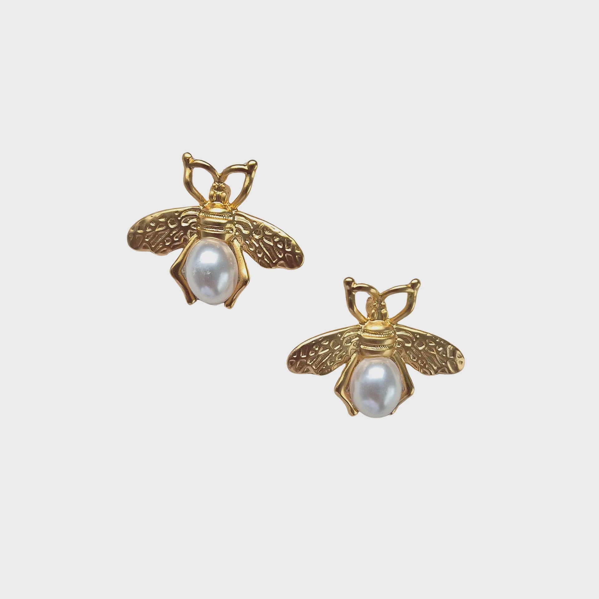 Pearl Earrings by Zoda Pearl Earrings by Zoda
