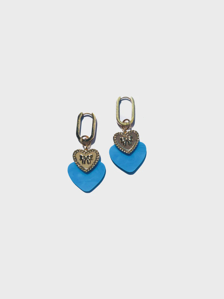 Concrete Jellyfish | A blue bow heart