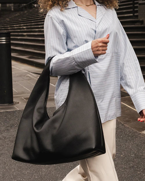 Louenhide | Monaco Shoulder Bag Black