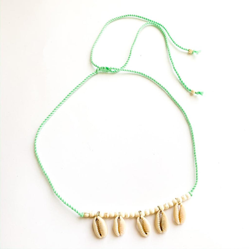 TID BEACH Hanging Shell necklace | green